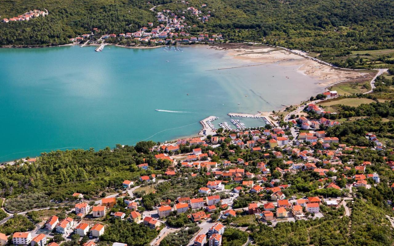 Apartment Ivan Sveti Ivan Dobrinjski Екстериор снимка