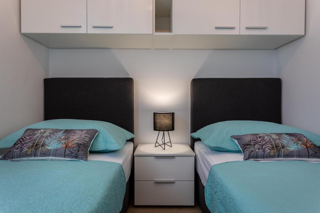 Apartment Ivan Sveti Ivan Dobrinjski Екстериор снимка